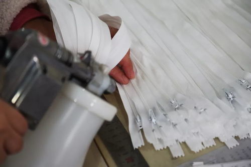 沈建督導(dǎo)企業(yè)復(fù)工和疫情防控物資生產(chǎn)工作