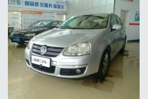 省心好開，動力隨傳隨到——泰安強世行實拍二手大眾速騰1.8T手動時尚型